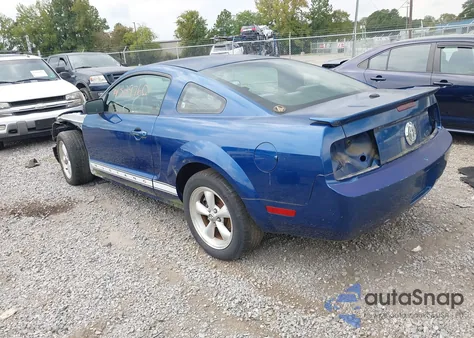 2007 Ford Mustang V6 Deluxe/V6 Premium из США, поврежденный, VIN 1ZVHT80N675265083